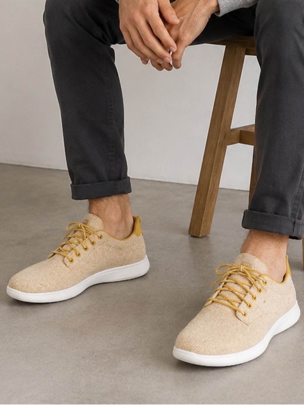 Allbirds Men’s Wool Runners Beige Tan Merino Wool Sneakers Size 10